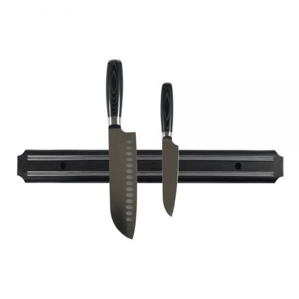 Magnetni držač noževa ili alata u vidu magnetne šipke koja se kači na zid. Više dužina: 33cm, 38cm, 50cm i 55cm. Štedi prostor.